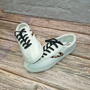 Tretorn Eco Ortholite White/Cheetah Leather Shoes Women's Size 10